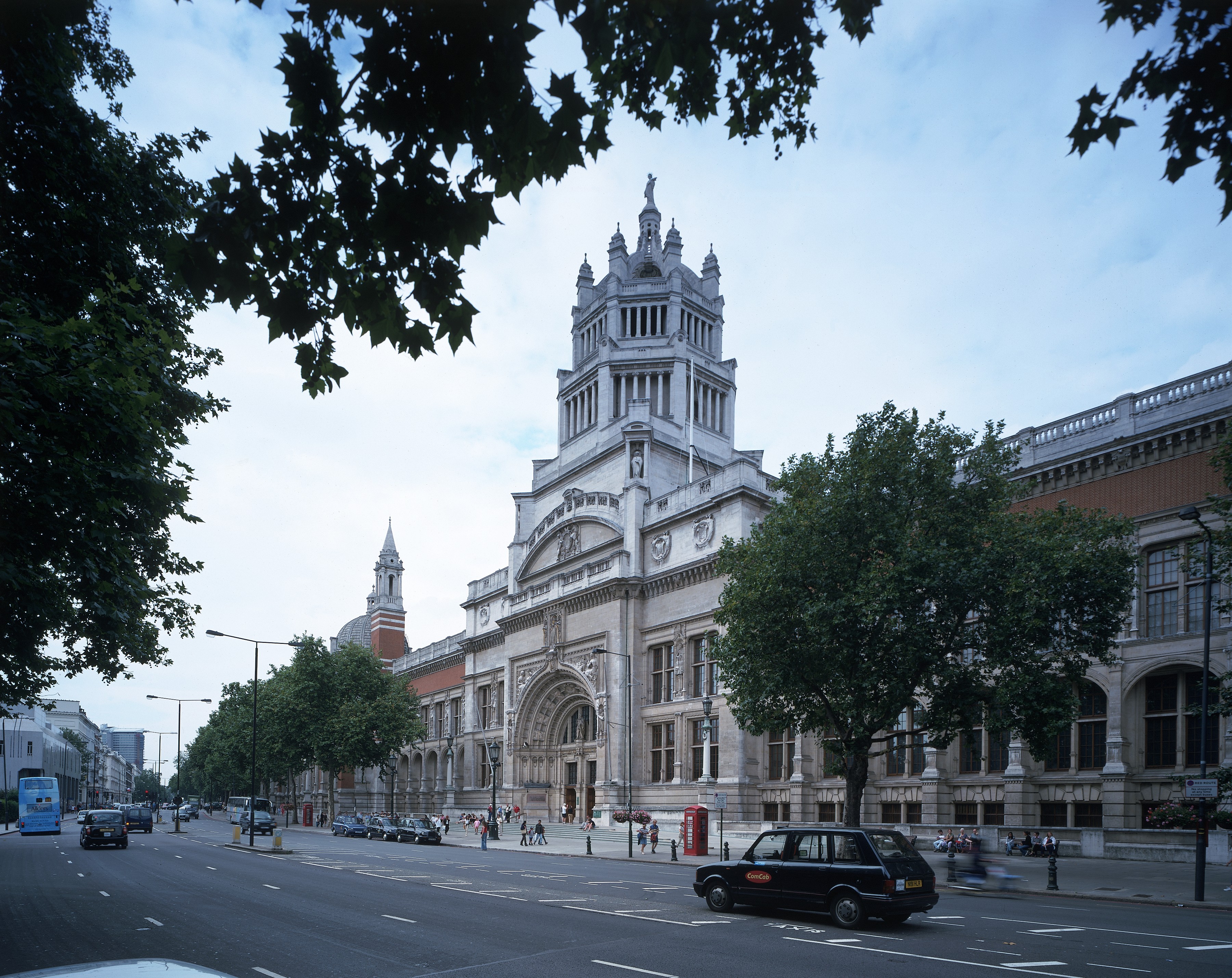 London with kids: the V&A Museum