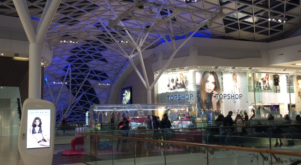 burberry westfield white city