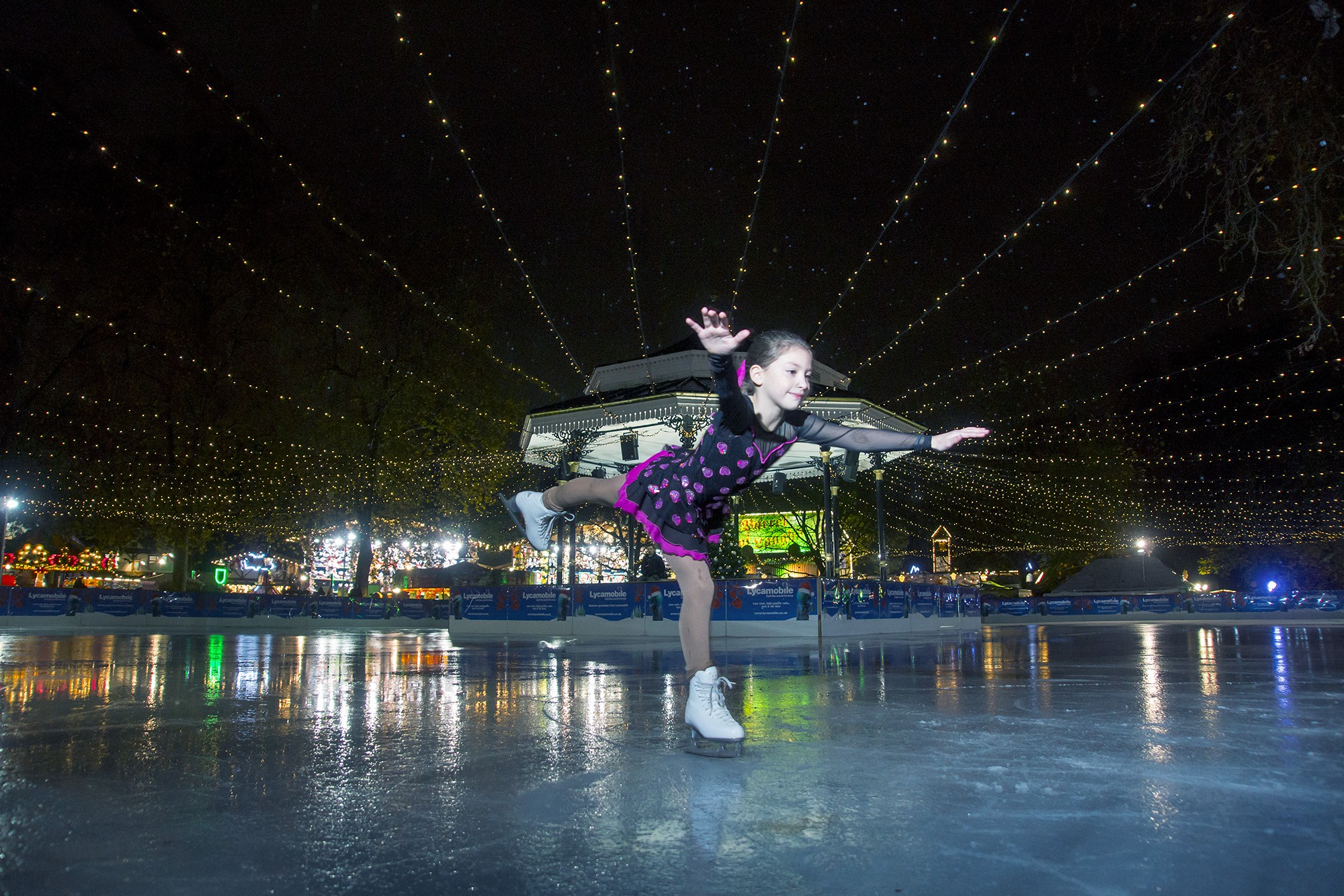 KidRatedLoves Ice Skating London's Best Family Ice Rinks Winter 2016