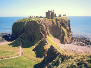 Dunnottar Castle Scotland Kidrated 10 Family Days At Britains Castles