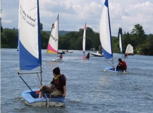 dinghy sailing Top 10 Things To Do On The River Thames Kidrated