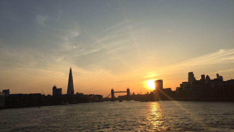 Sunset River Thames City Cruises