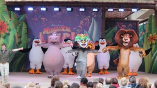 Madagascar Live Chessington world of adventures KidRated reviews kids family offers london