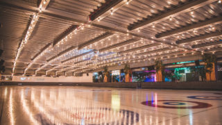 Queens Ice and Bowl, Queensway