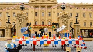 queen legoland