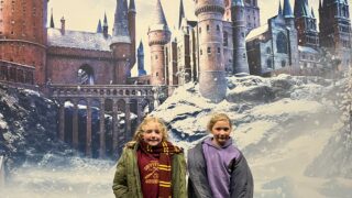 Step behind the scenes at the Harry Potter Warner Bros. Studio Tour: original sets, props, and spellbinding secrets. Perfect for wizards, witches, and Muggles of all ages—expect spectacular family memories!